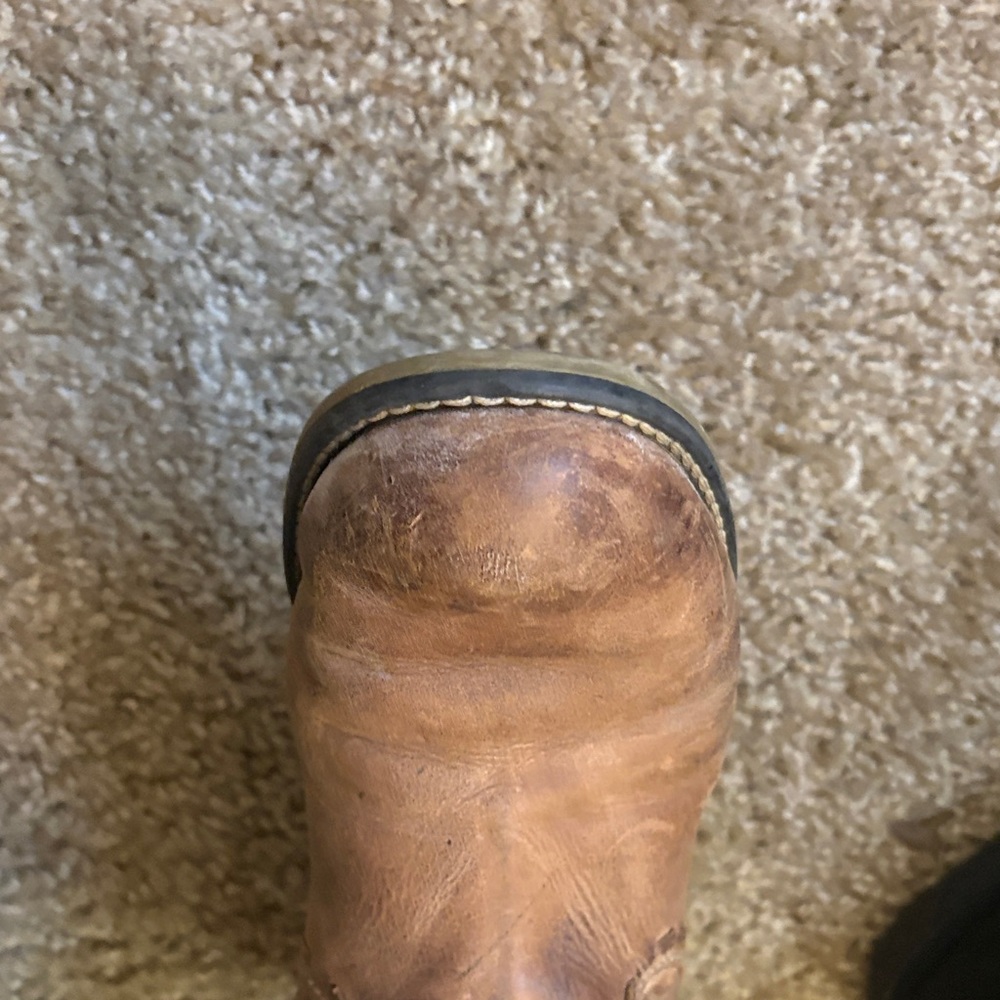 Elegant Brown Leather Winter Boots - Picture 7 of 9